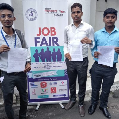 Job Fair- Students with their first ever offerletter in their hand
